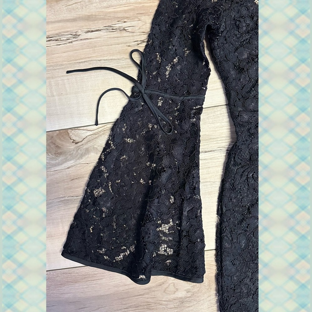 Express Dress - Picture 4 of 8